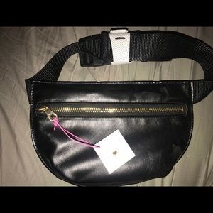 BANDO “swag bag” fanny pack